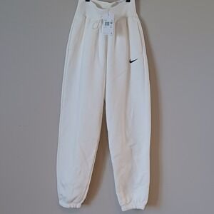 Nike NWT Womens Ivory Sweatpants Oversized Fit High Rise XXS Retails 65.00
